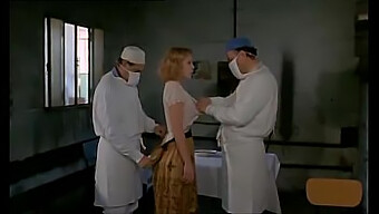 Karanlık Örtüsü Altında Erotik Karşılaşmalar (1980) Brigitte Lahaie Ile