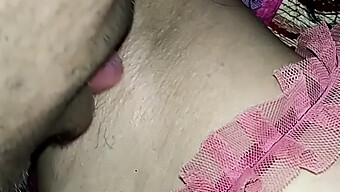 Teen'S Armpits Get Licked In A Steamy Encounter