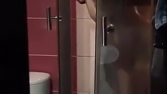 American Shower Sex With A Fair-Skinned Blonde