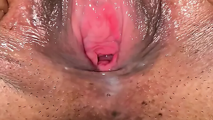 Em Gái Của Bạn Thân Nhận Creampie Từ Bạn Thân.